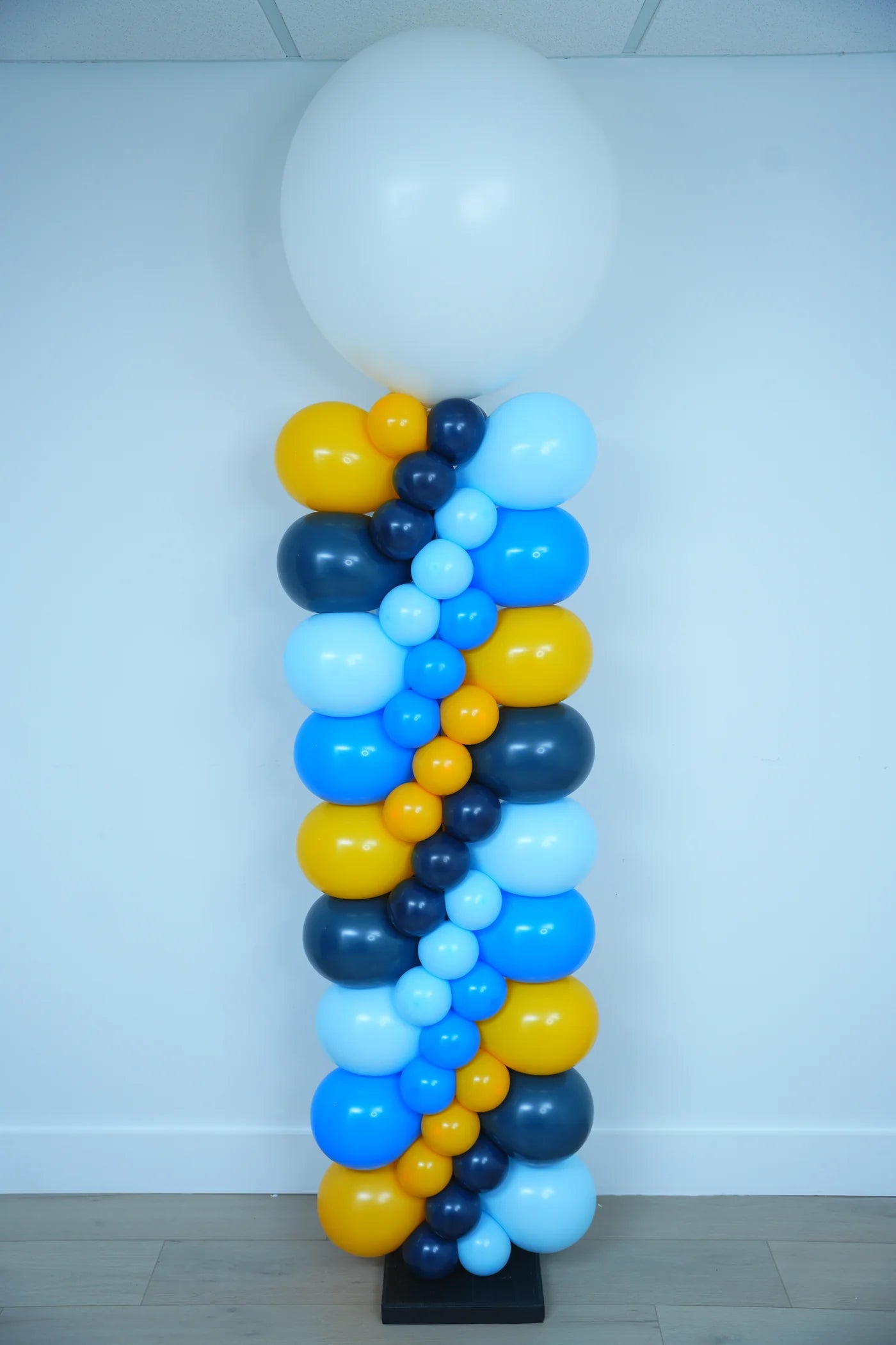 Balloon Columns - Classic Flat